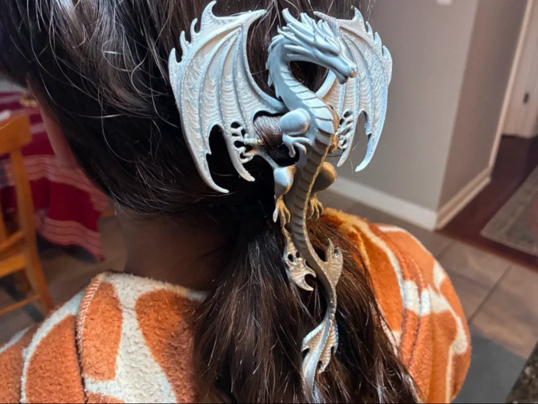 Palillo de pelo con dragón