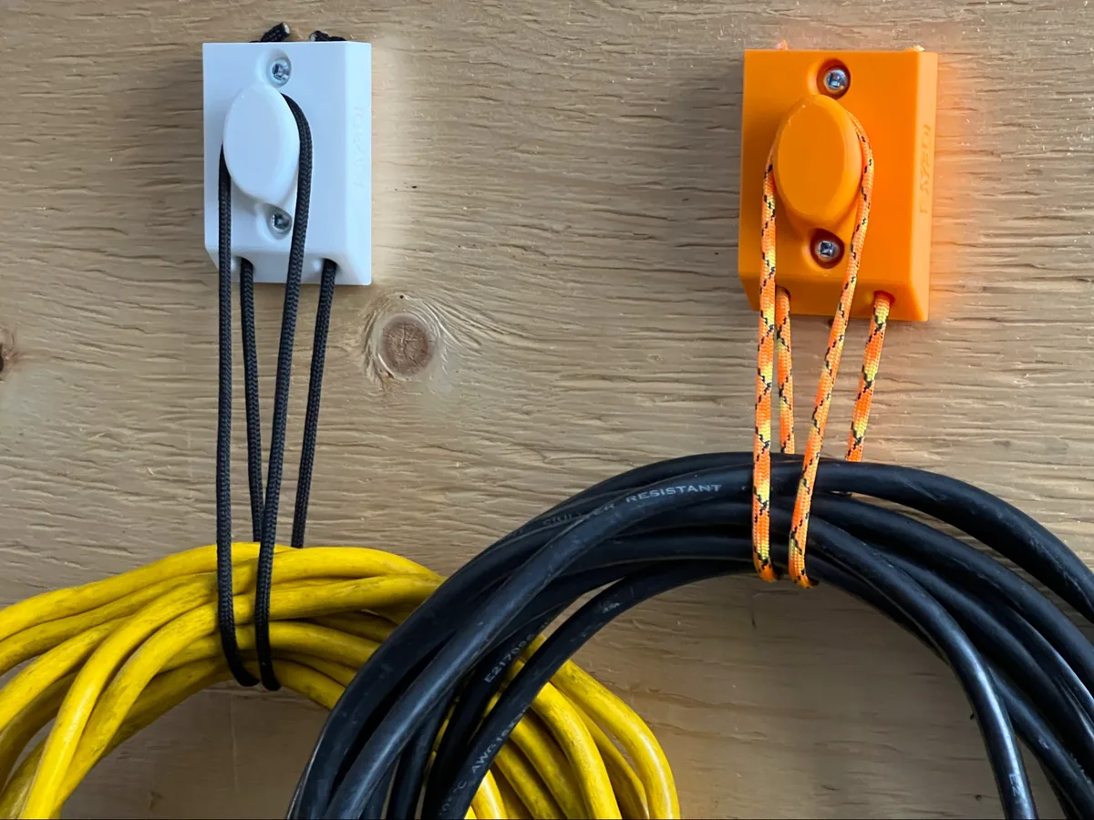 Soporte de pared para colgar sogas y correas