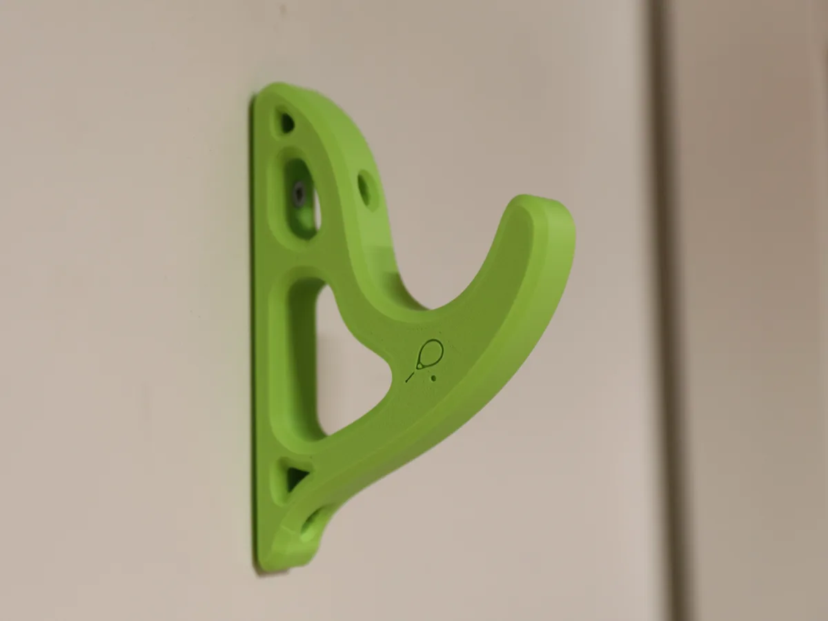 Gancho de pared reforzado