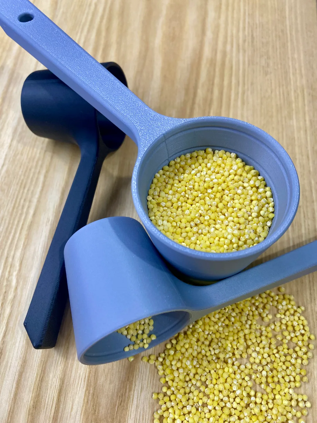 Cucharas medidoras de veinte a ochenta mililitros