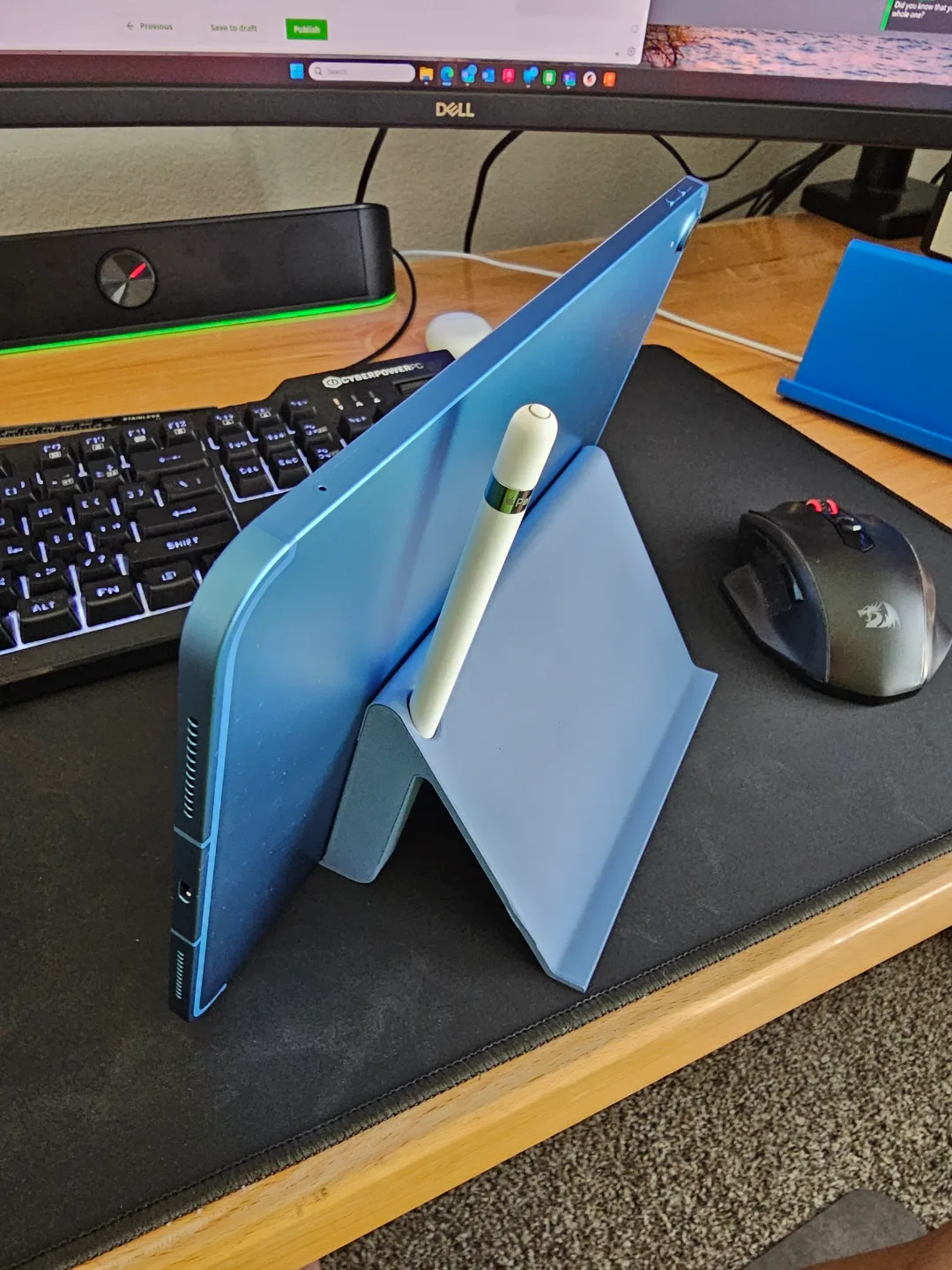 Soporte de tablet con lugar para el lápiz