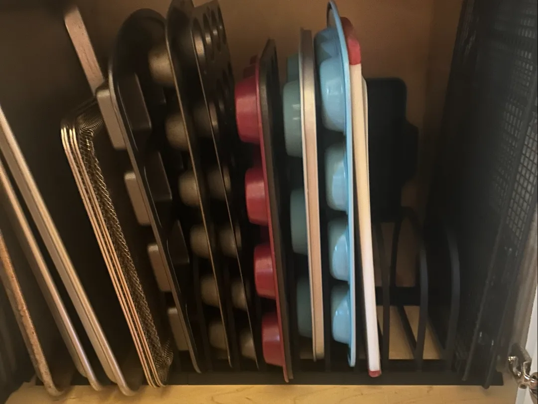 Organizador de asaderas y tapas