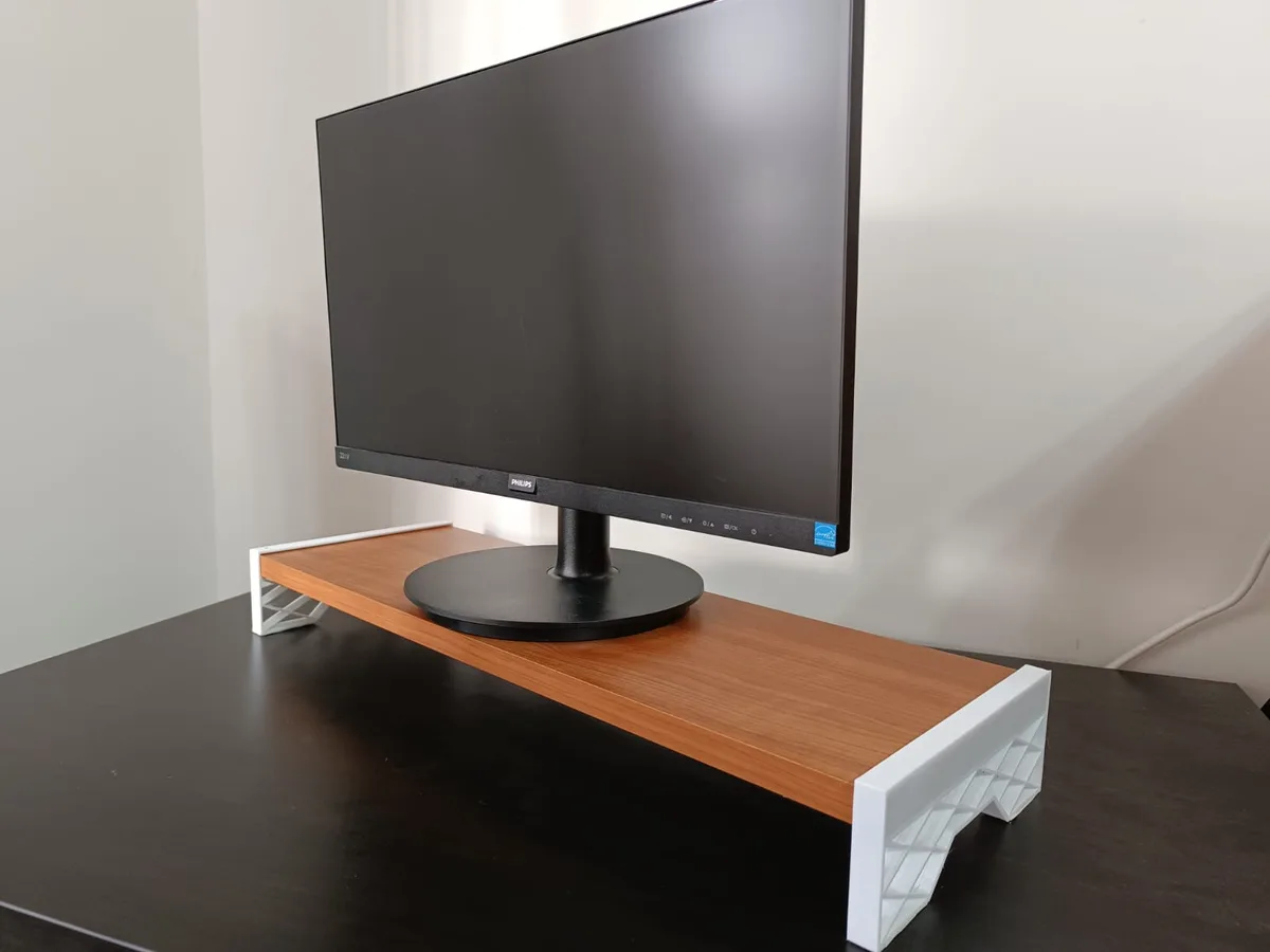 Patas para elevar el monitor