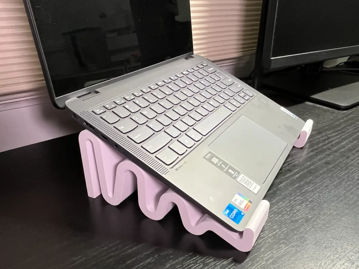 Soporte de notebook estilo ola