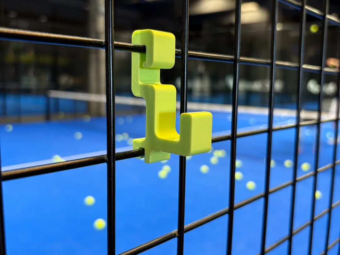 Colgador de paletas de pádel