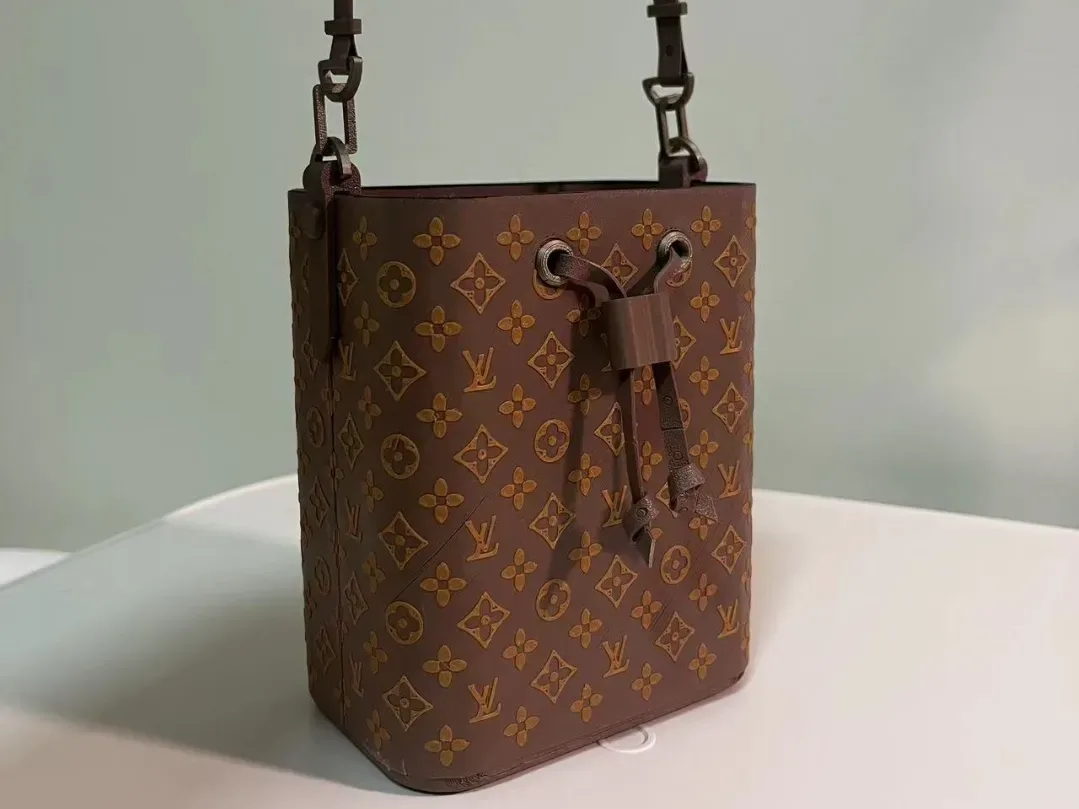 Portalápices con forma de bolso