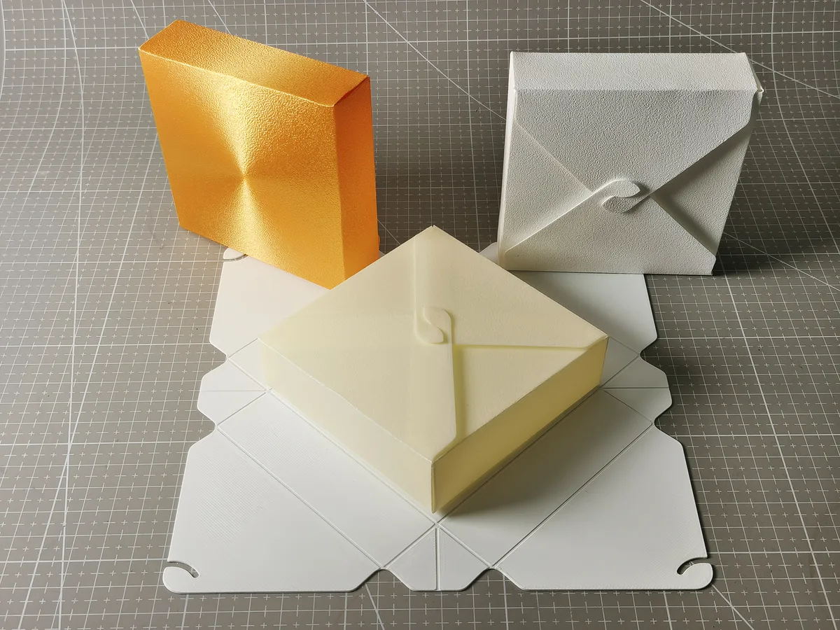 Caja de regalo plegable